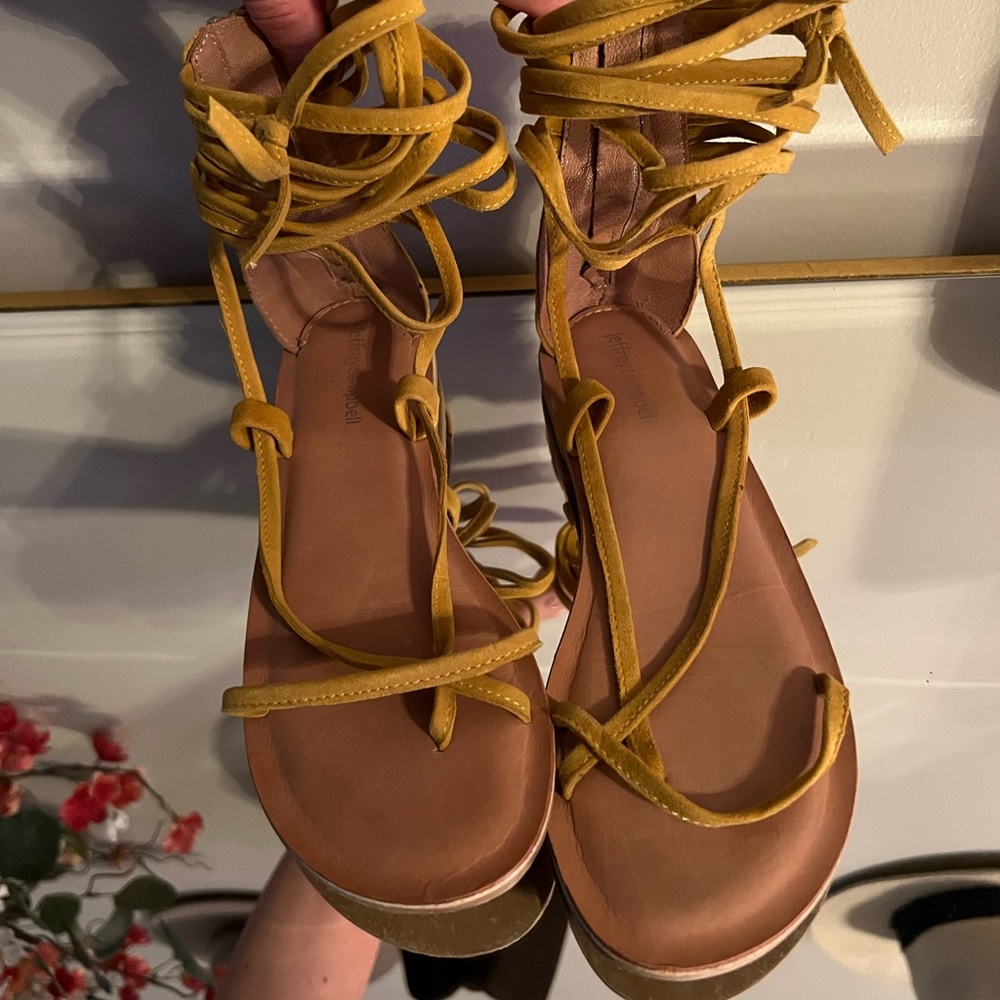 Free People, Jeffery Campbell / Yellow Leather Strap Sandals